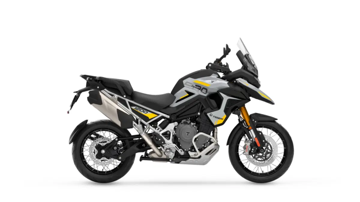 Nuova Triumph Tiger 1200 2027: addio 21 pollici, benvenuto radar. Come cambia la globe-trotter inglese [VIDEO e GALLERY] (93)