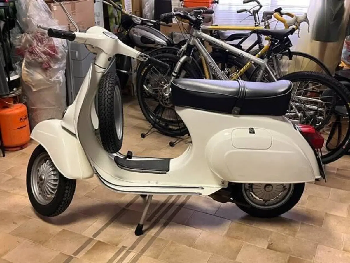 Piaggio Vespa 125 Primavera