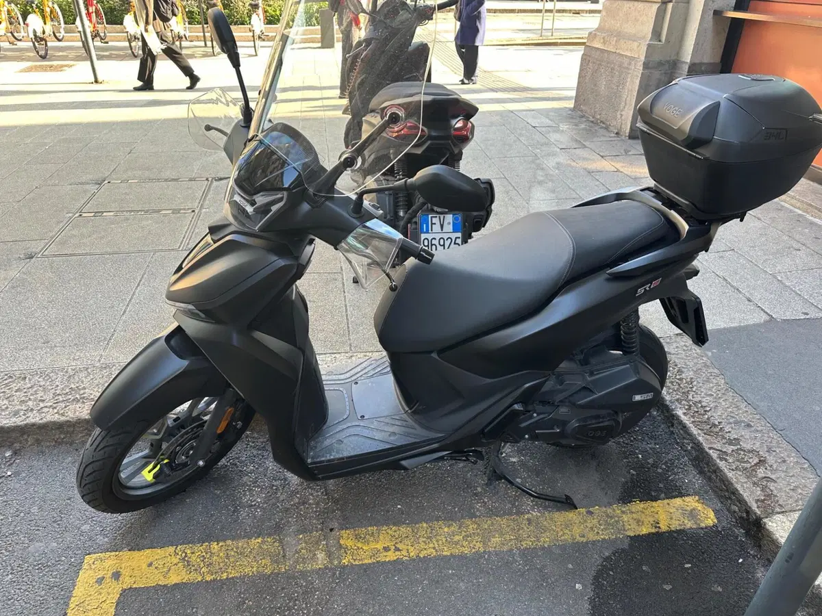 Voge Sfida SR16 200 (2025 - 26) (2)