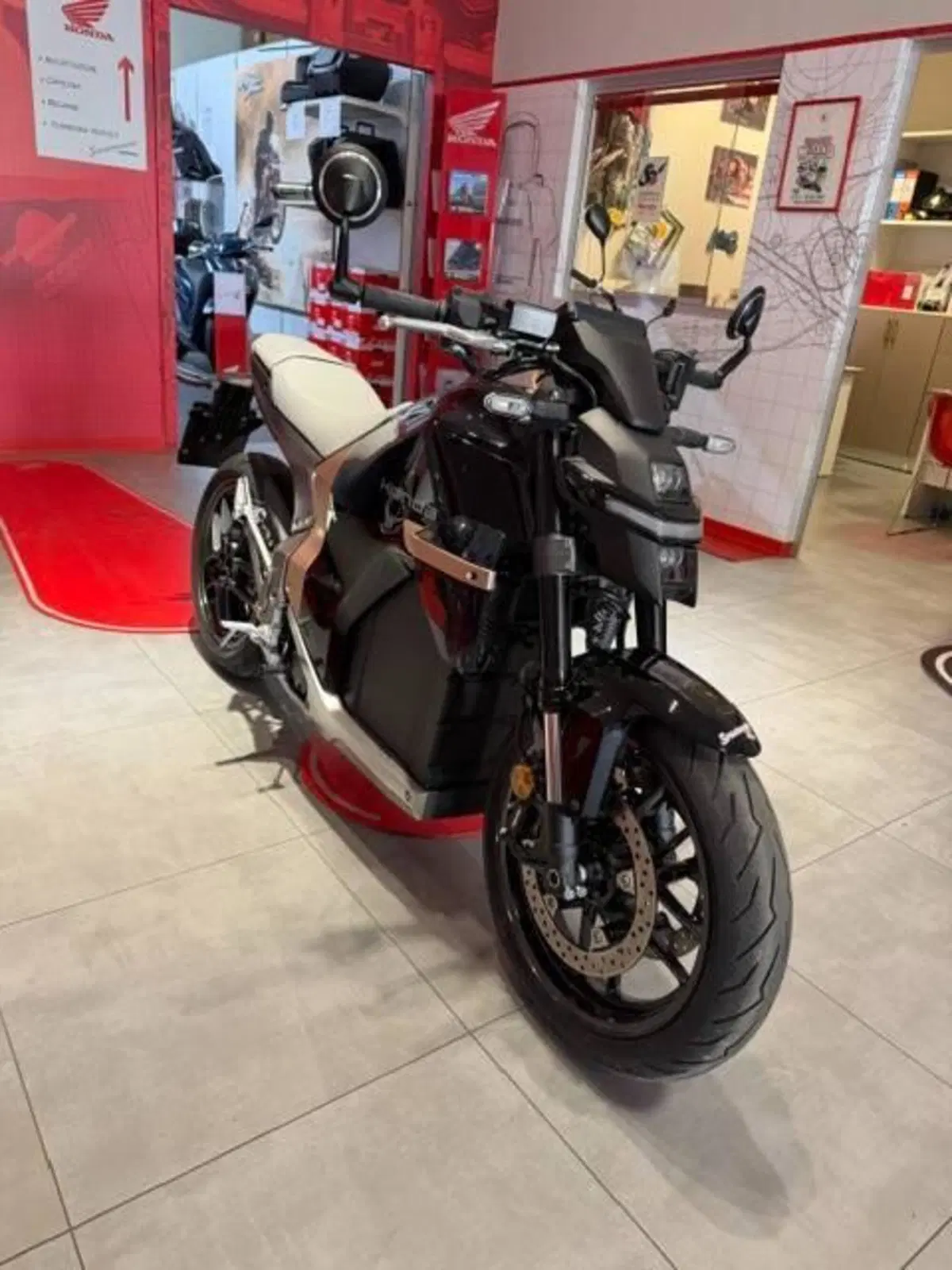 Honda WN7 (2026) (6)