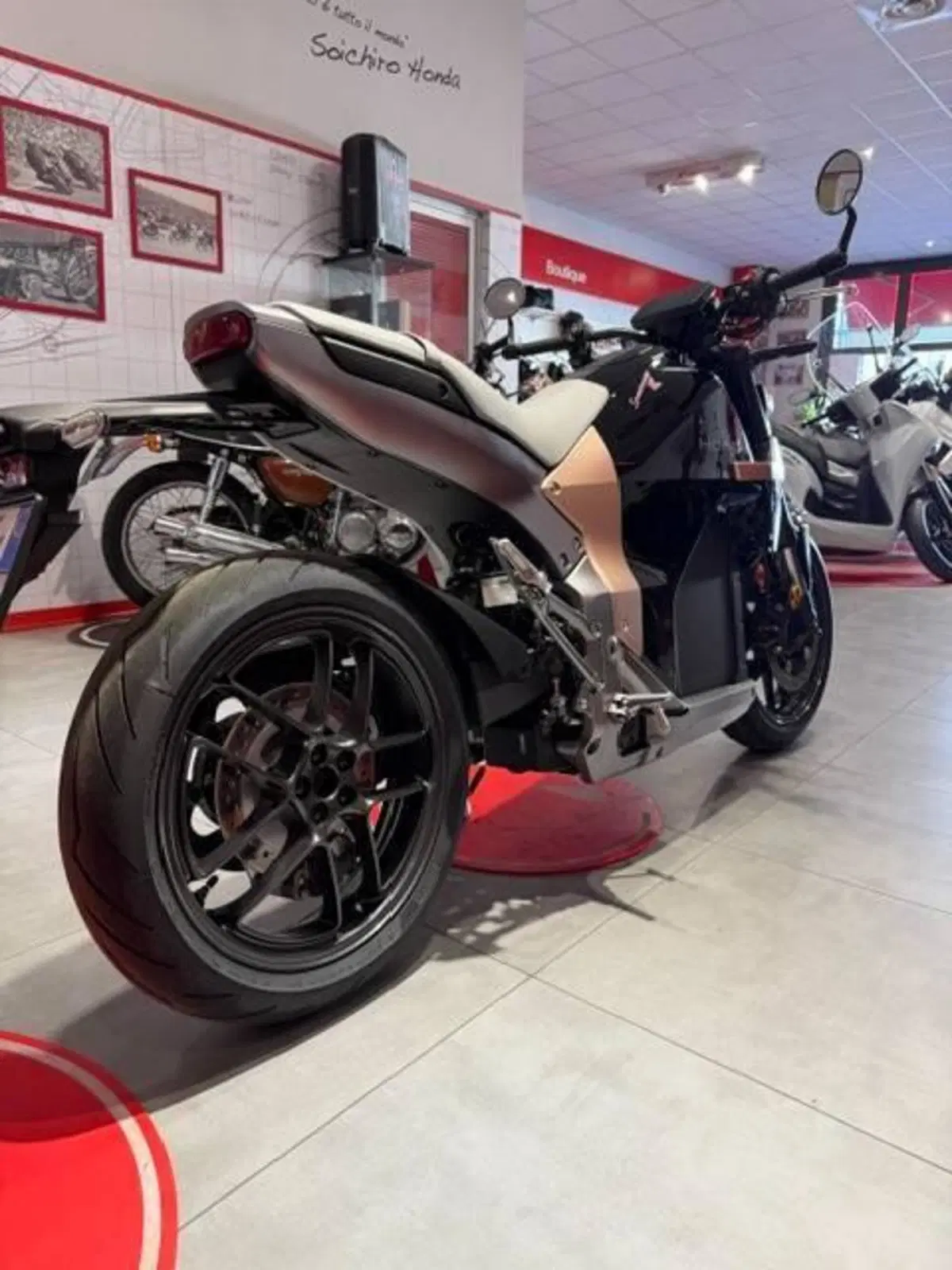 Honda WN7 (2026) (11)