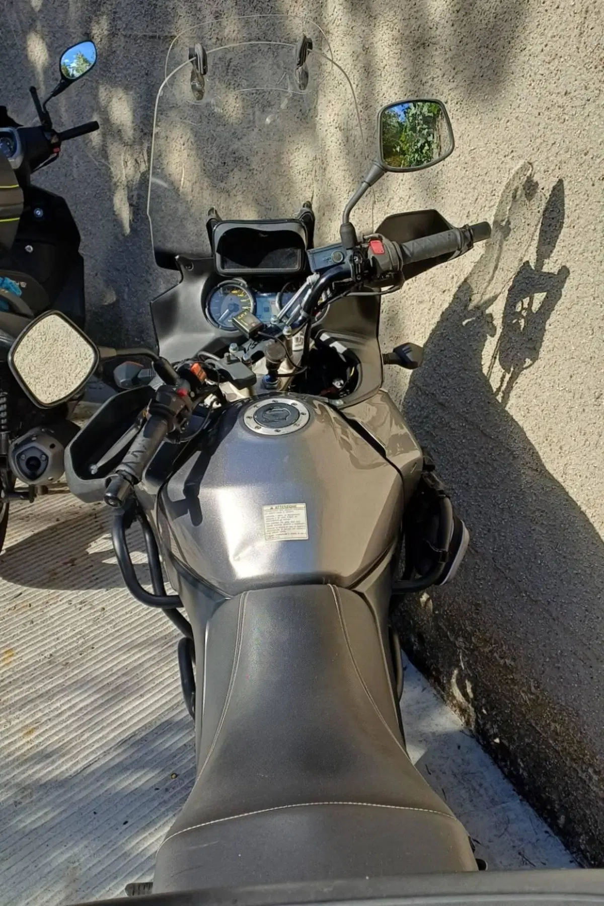 Suzuki V-Strom 650DL (2006 - 07) (3)