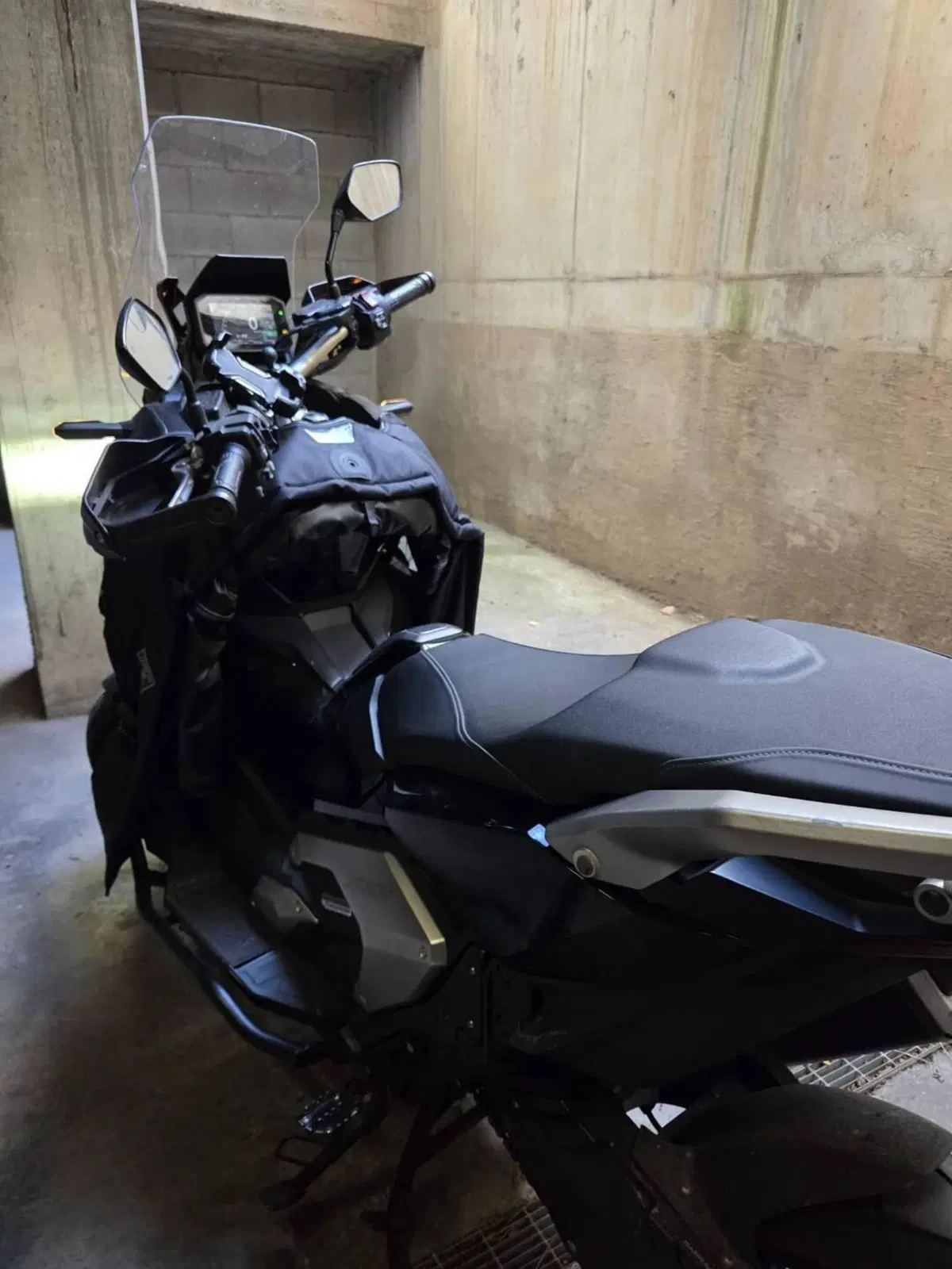 Honda X-ADV 750 DCT (2021 - 24) (3)