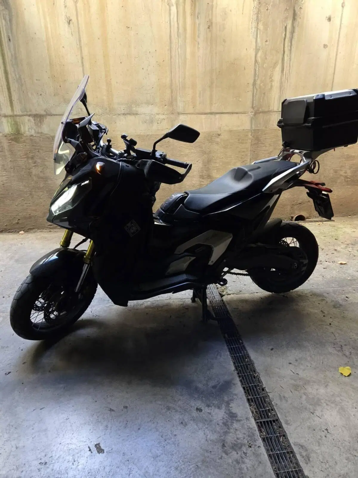 Honda X-ADV 750 DCT (2021 - 24) (5)