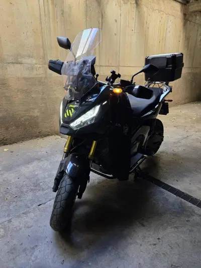 Honda X-ADV 750 DCT (2021 - 24) usata