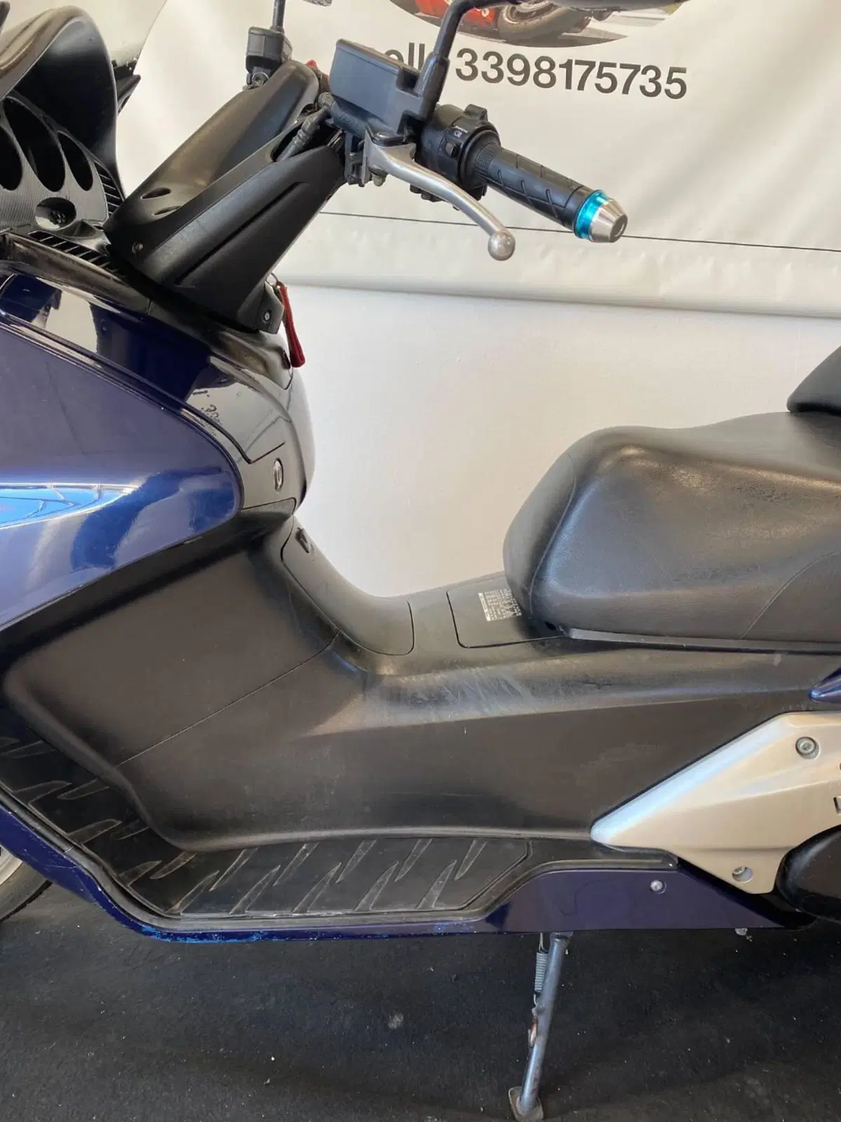 Honda Silver Wing 600 (2001 - 05) (3)