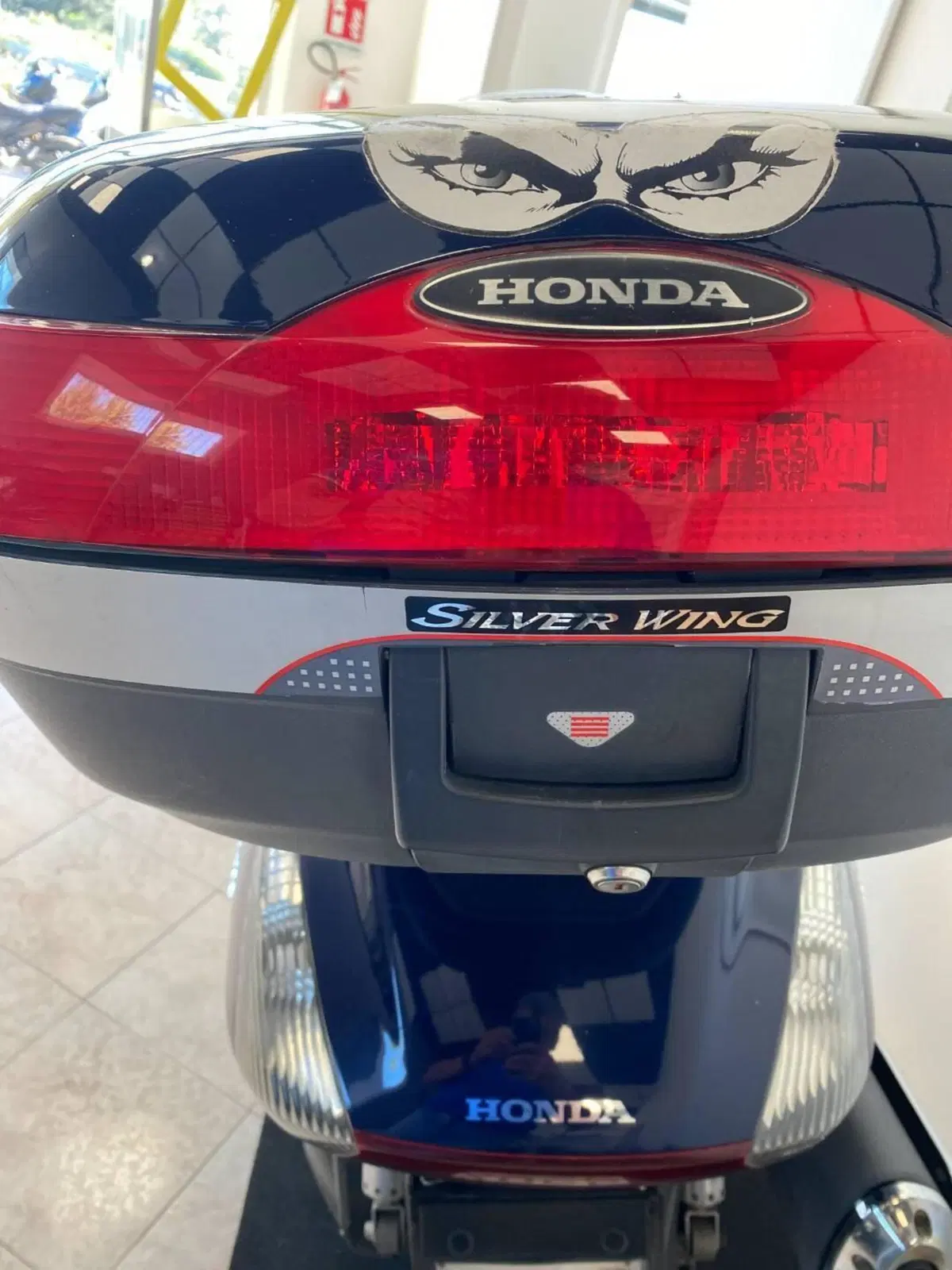 Honda Silver Wing 600 (2001 - 05) (10)