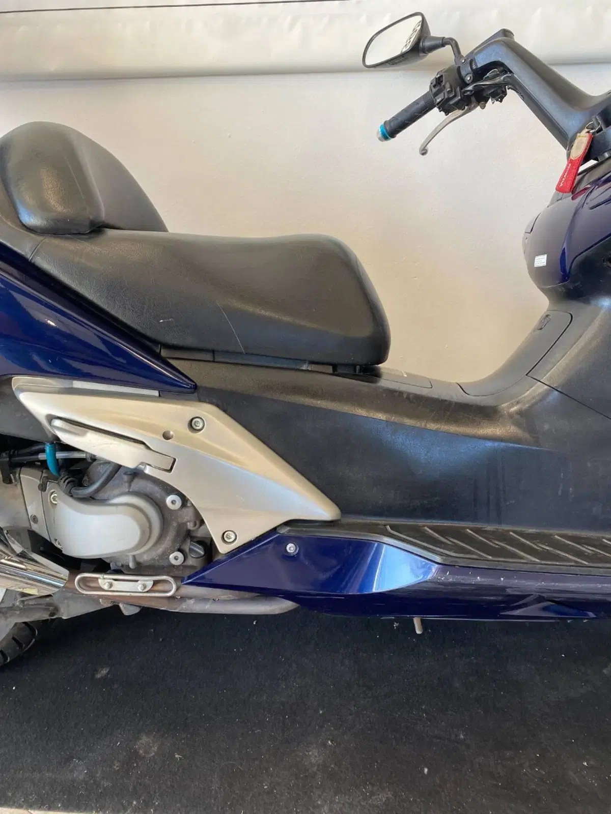 Honda Silver Wing 600 (2001 - 05) (15)