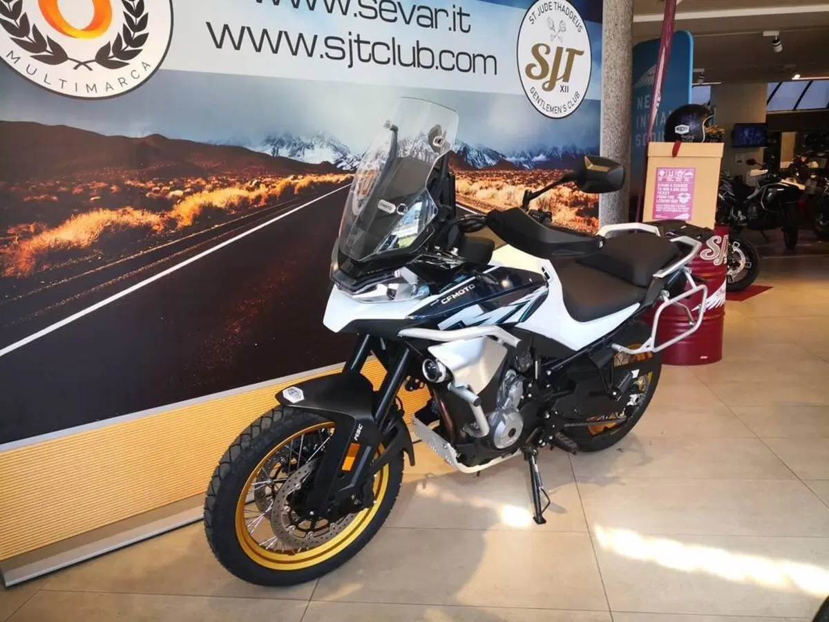 CFMOTO 800MT Explore (2023 - 26) (11)