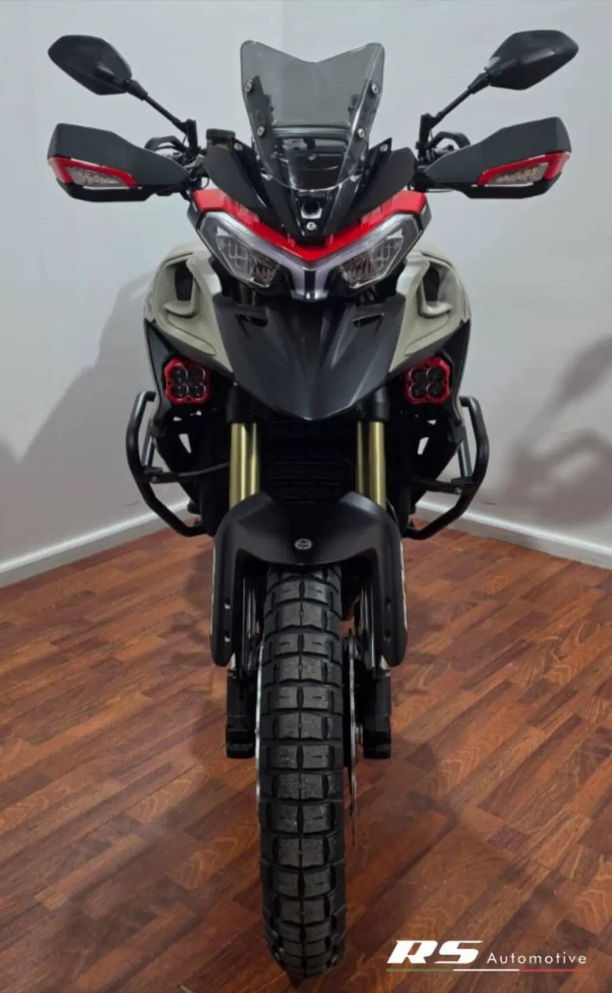 Benelli TRK 902 Xplorer (2026) (7)