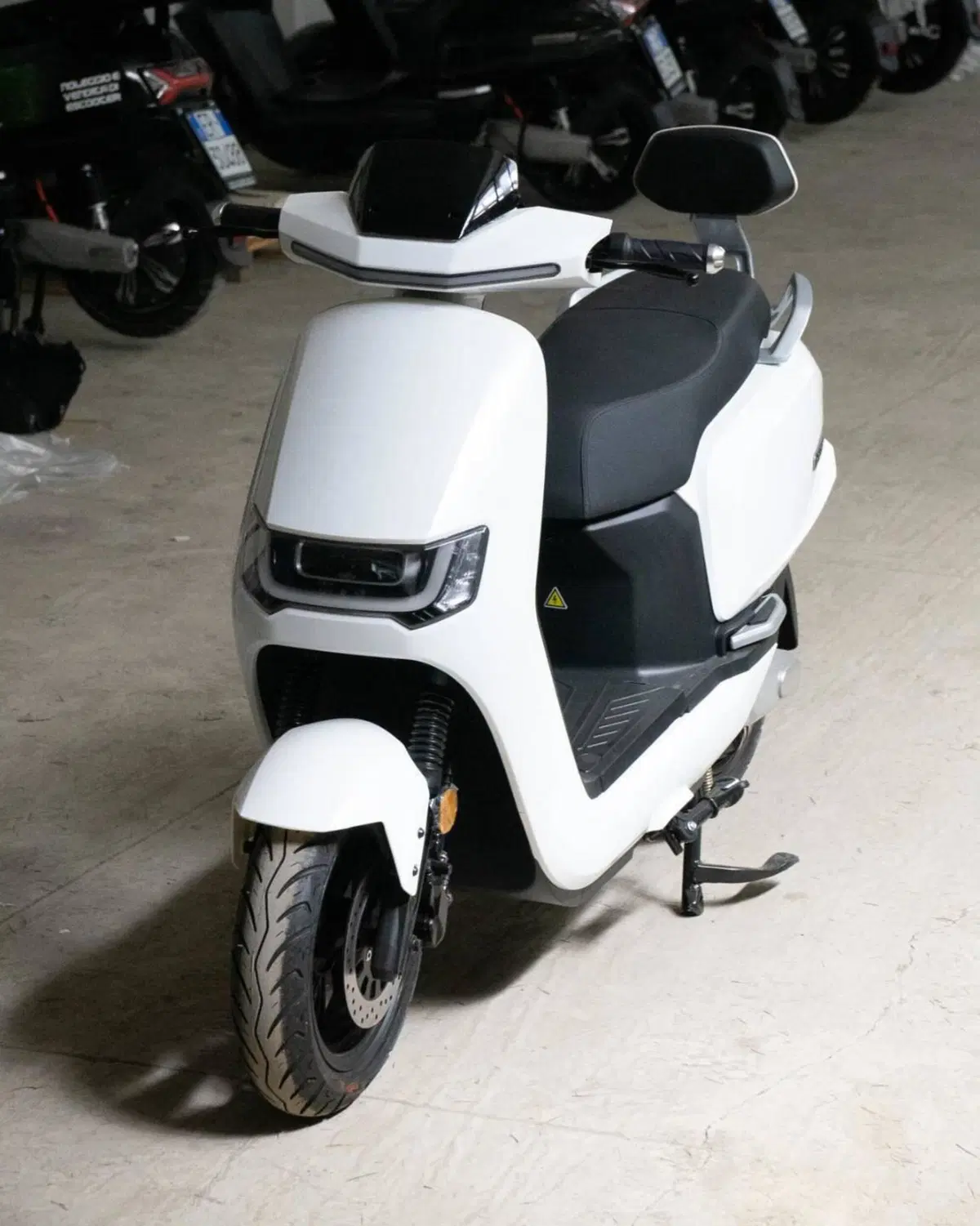 Sunra Italia Robo S L3e (2021 - 26) (7)