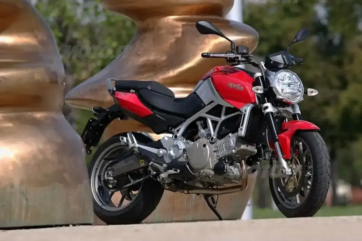 Il futuro della moto è automatico? Forse ed è colpa nostra