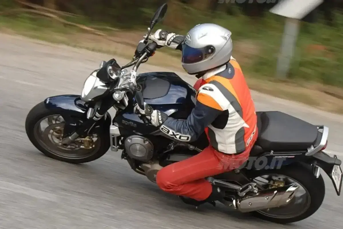 Il futuro della moto è automatico? Forse ed è colpa nostra (5)