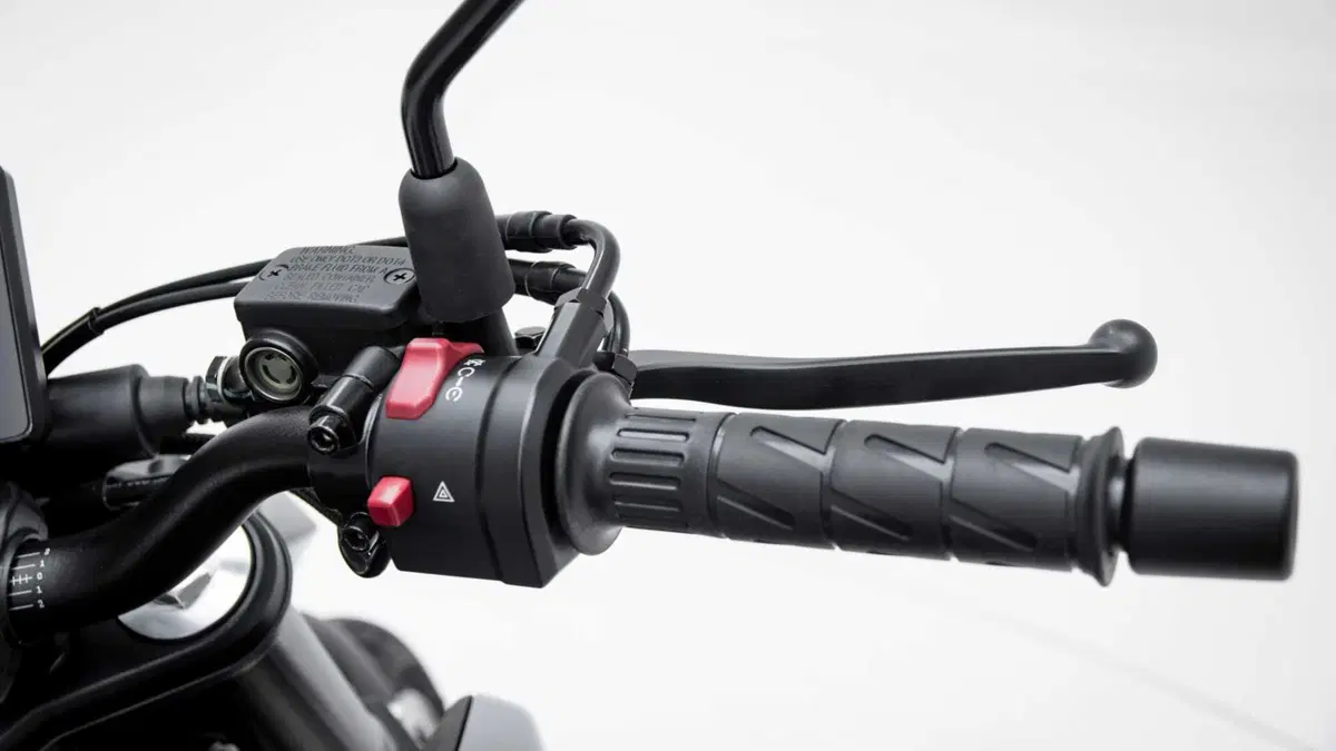 CFMOTO 300NK 300NK (2025 - 26) (12)