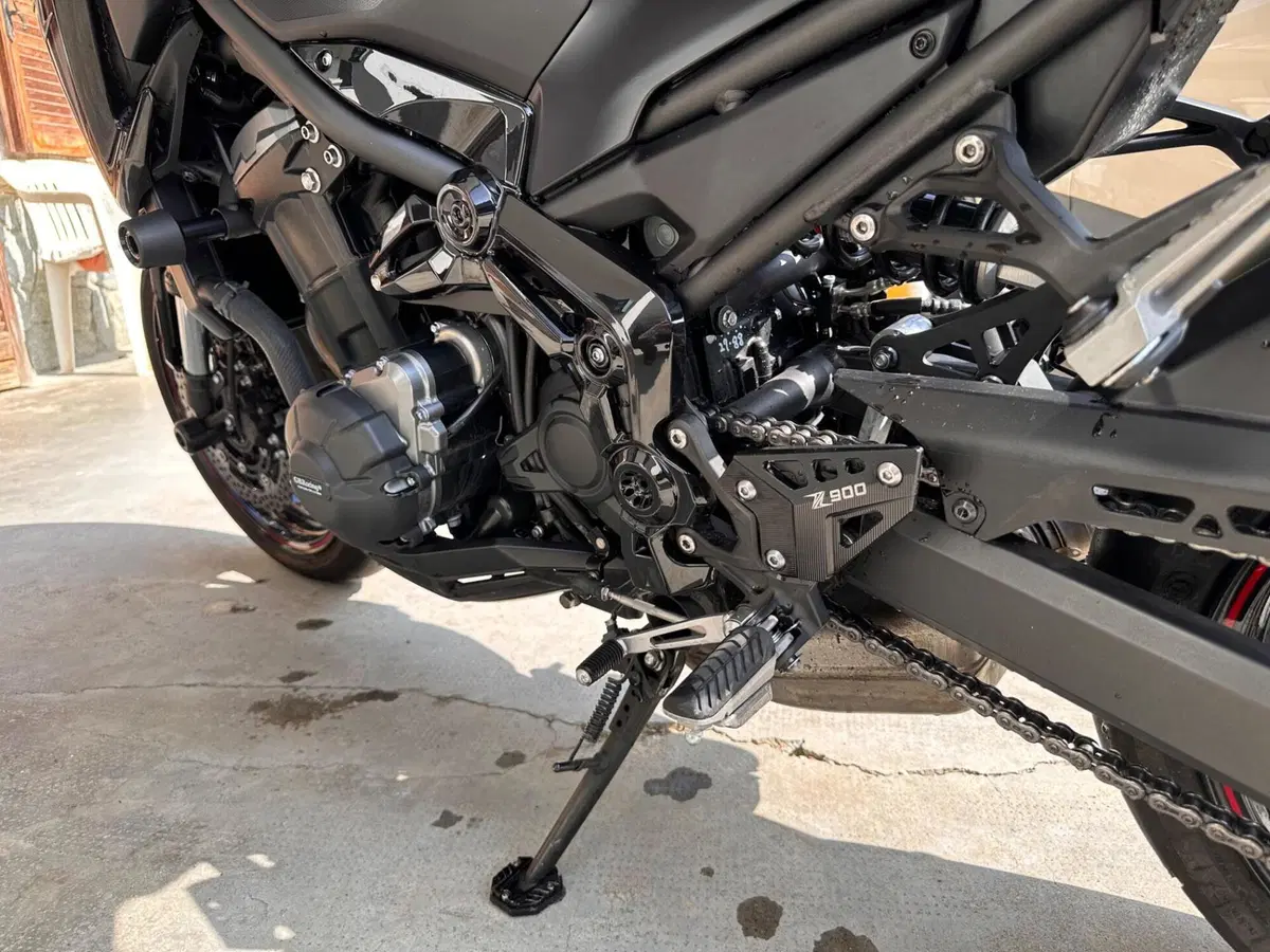 Kawasaki Z 900 (2017 - 18) (6)