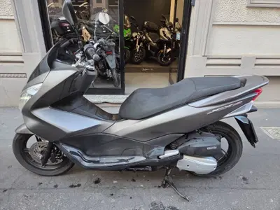 Honda PCX 150 (2014 - 17) usata