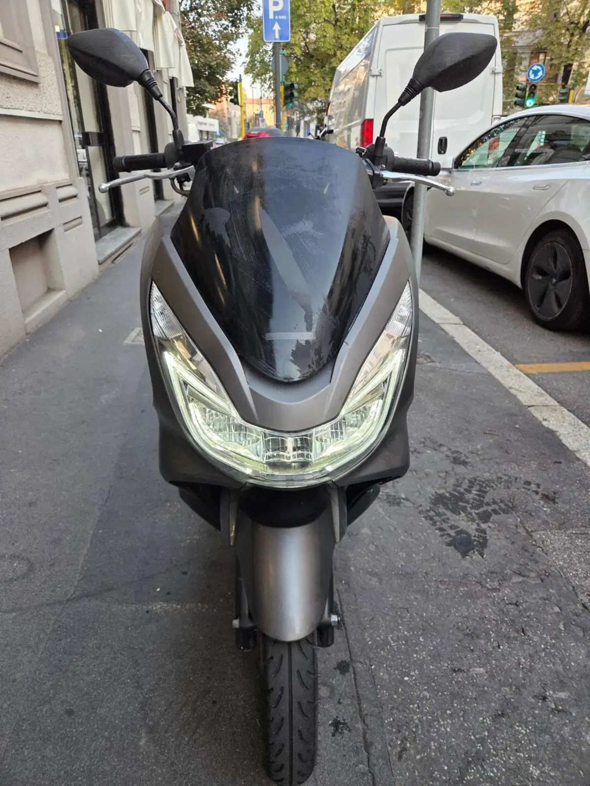 Honda PCX 150 (2014 - 17) (4)