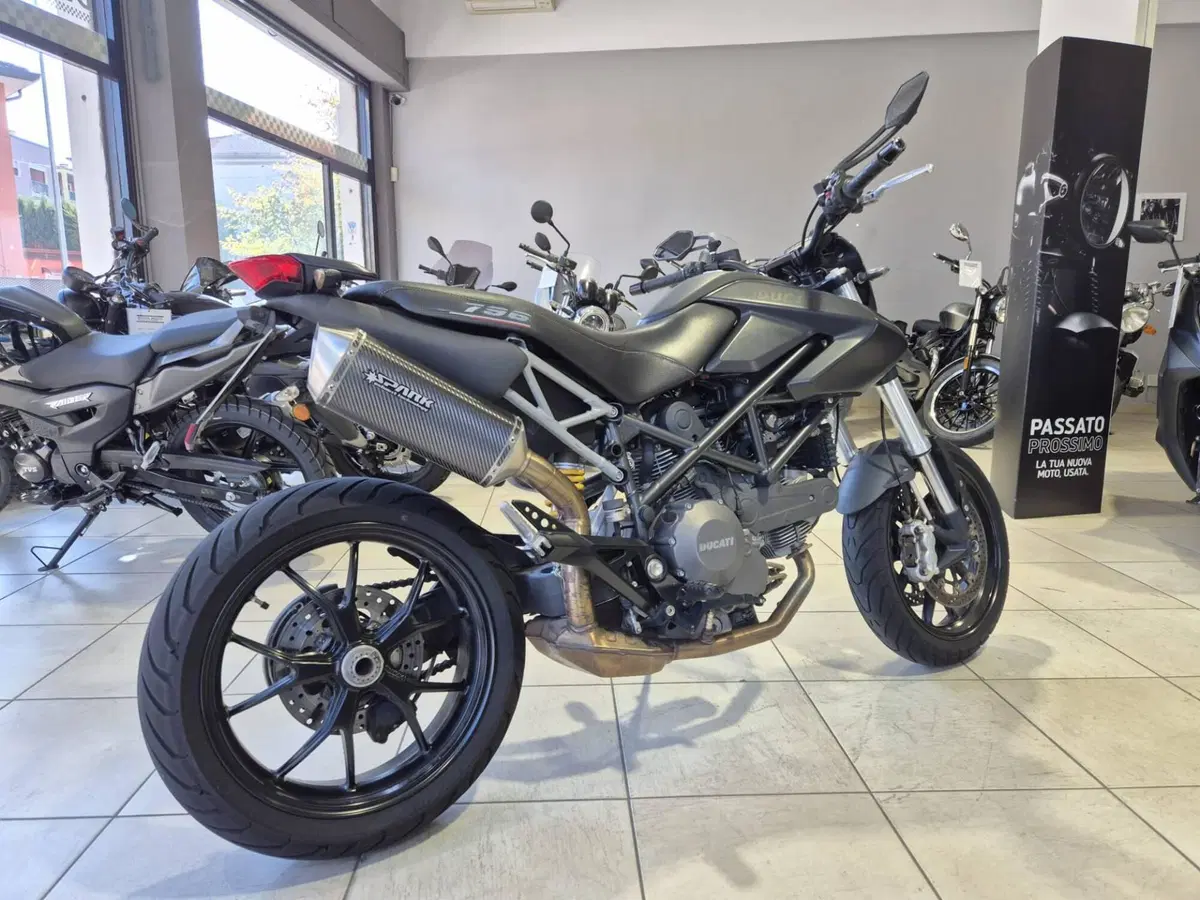 Ducati Hypermotard 796 (2012) (3)