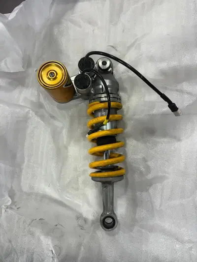 Mono post OHLINS mt-10sp Yamaha