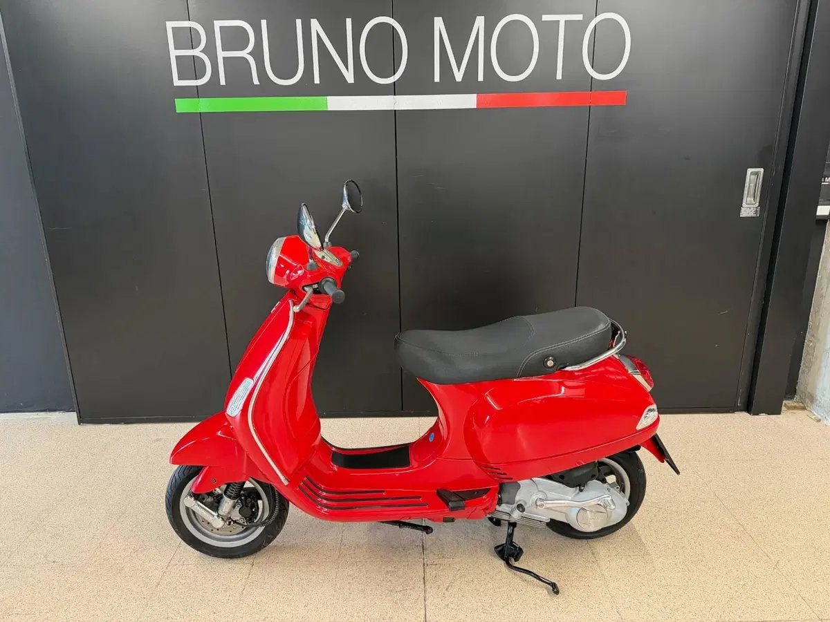 Vespa LX 125 (2005 - 11) (2)