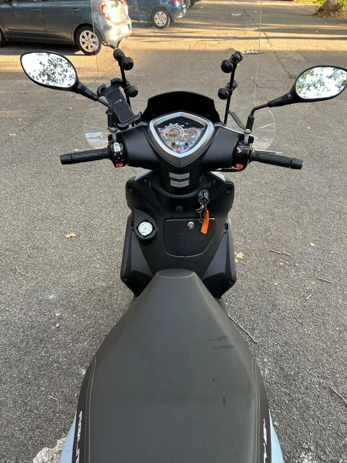 Kymco Agility 125 R16 Power Up (2021 - 26) (9)