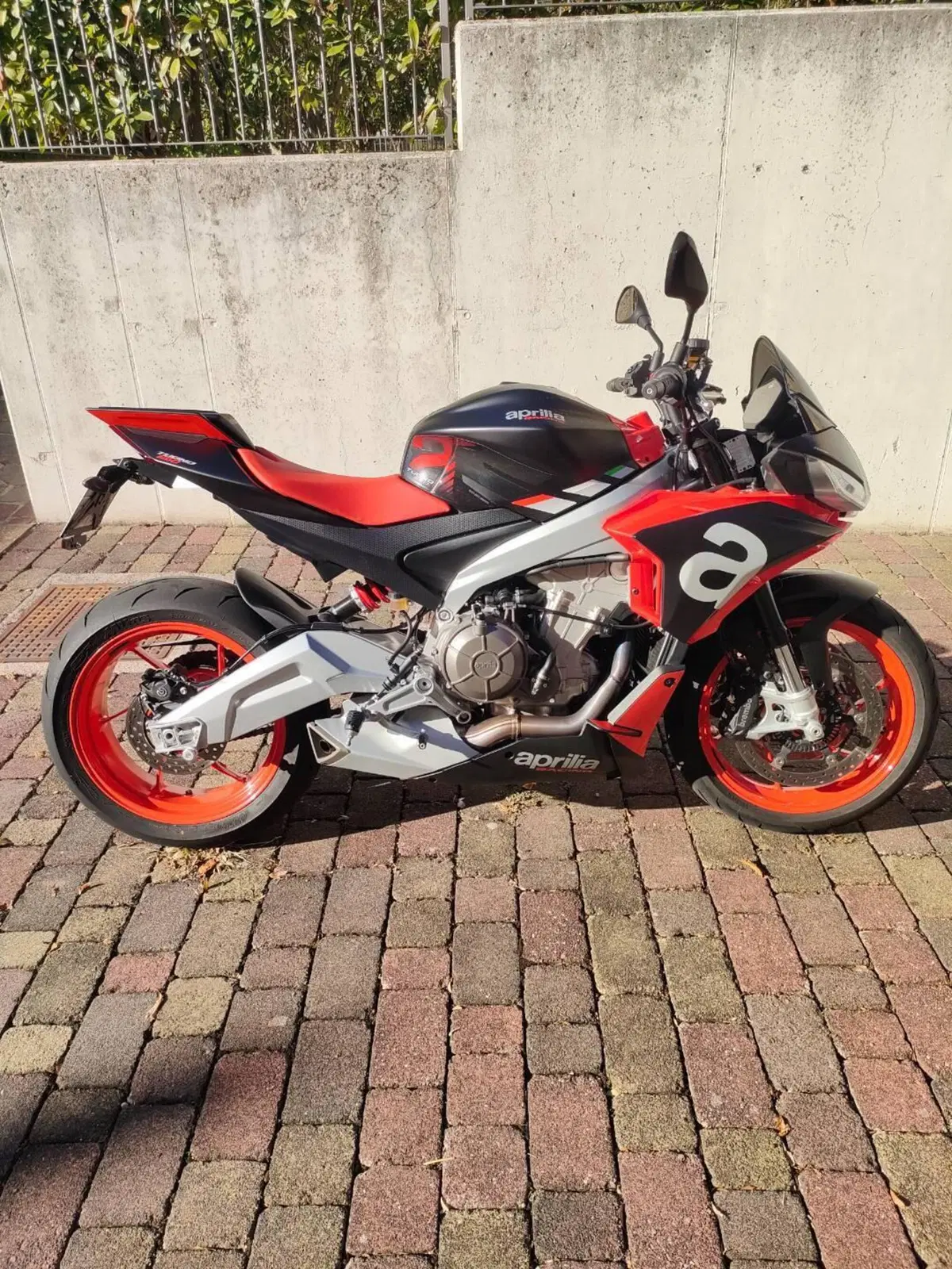 Aprilia Tuono 660 (2021 - 25) (4)