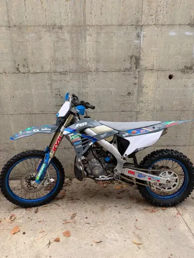 Tm Moto EN 250 ES Fi (2022) usata