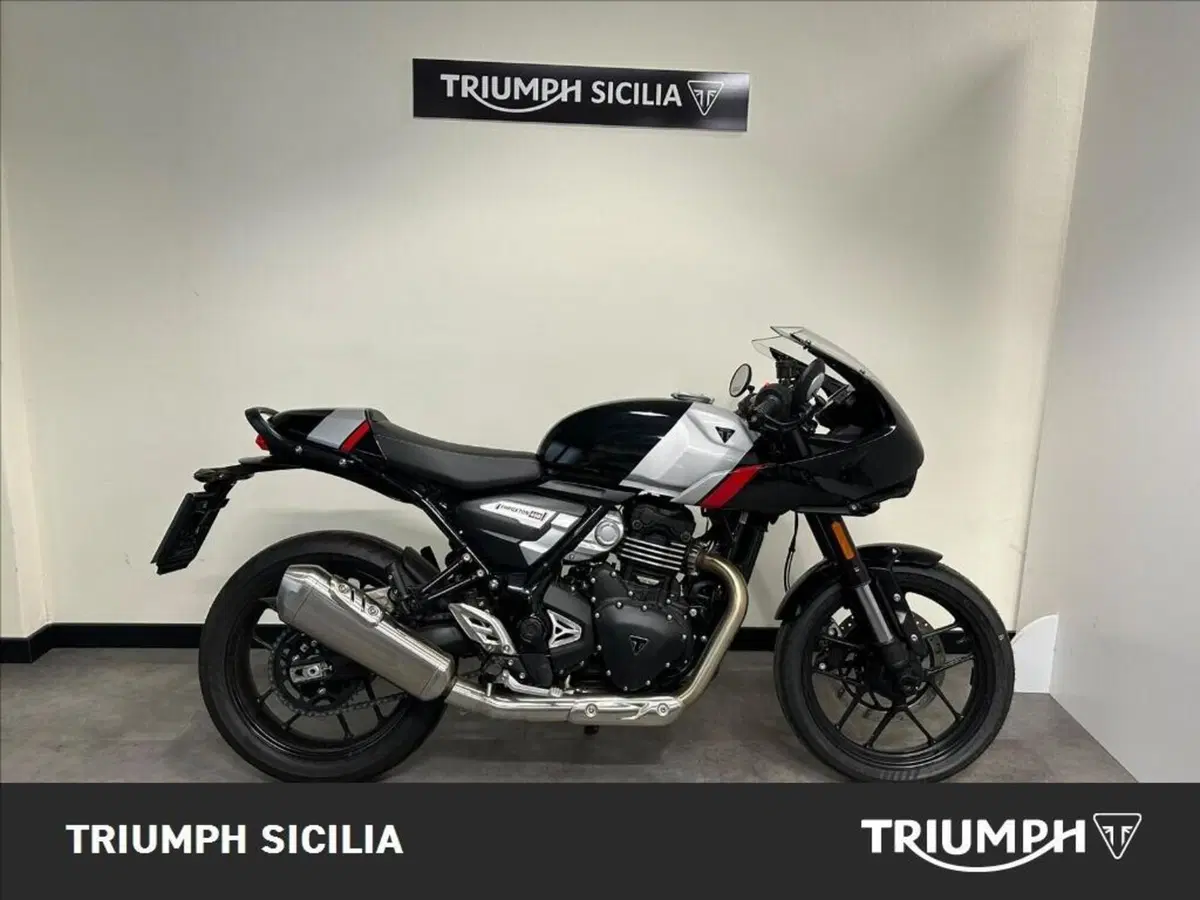 Triumph Thruxton 400 (2026)