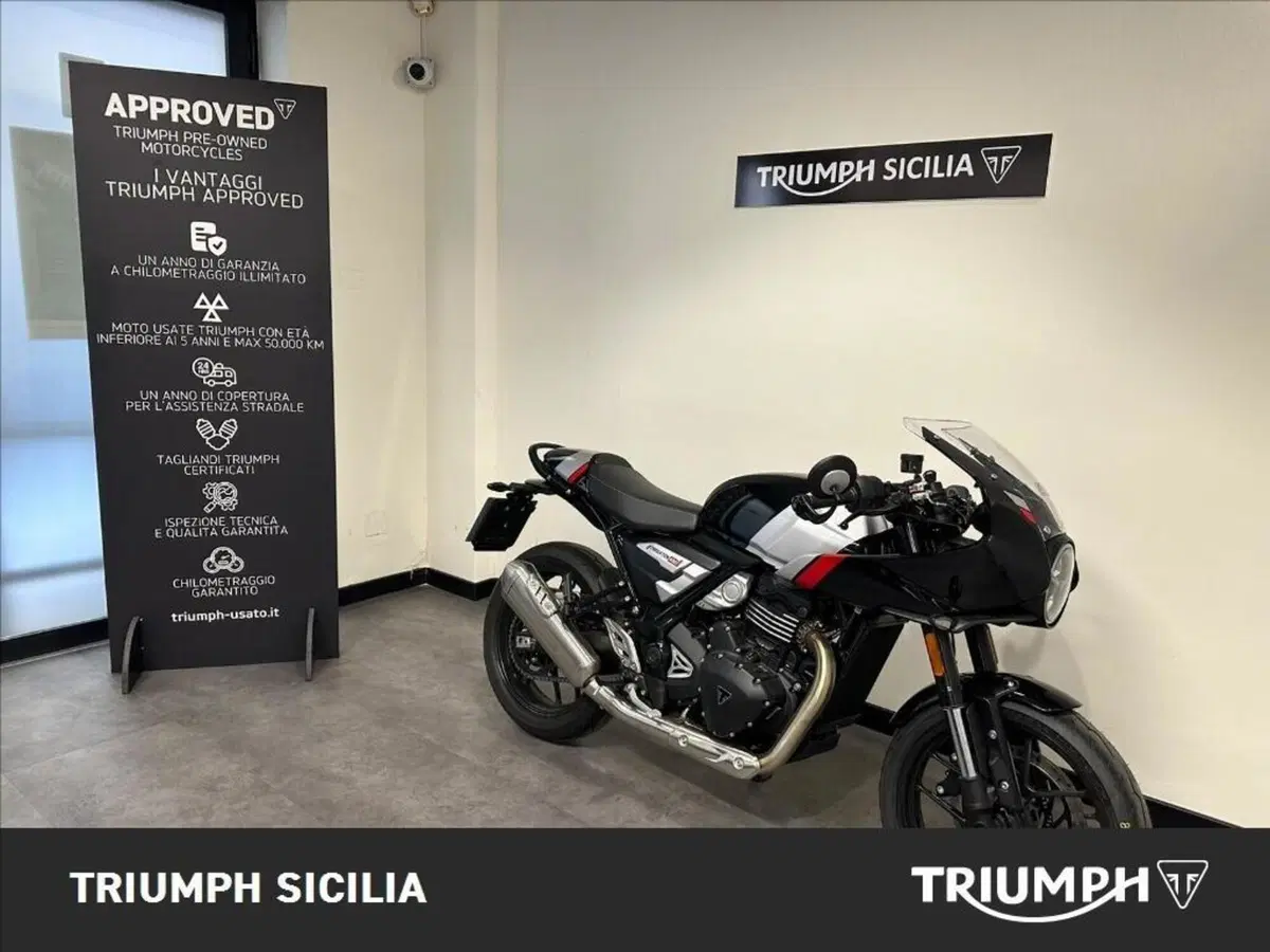 Triumph Thruxton 400 (2026) (2)