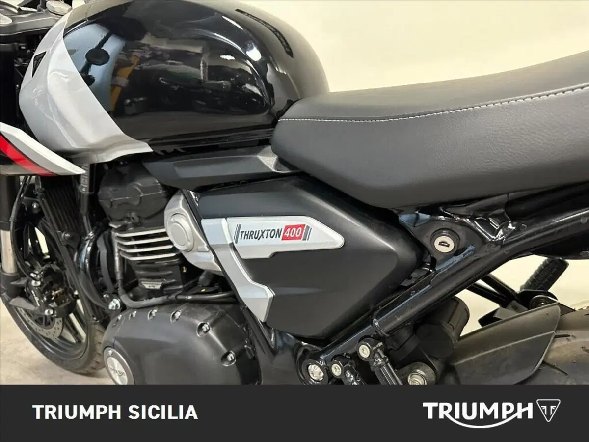 Triumph Thruxton 400 (2026) (9)