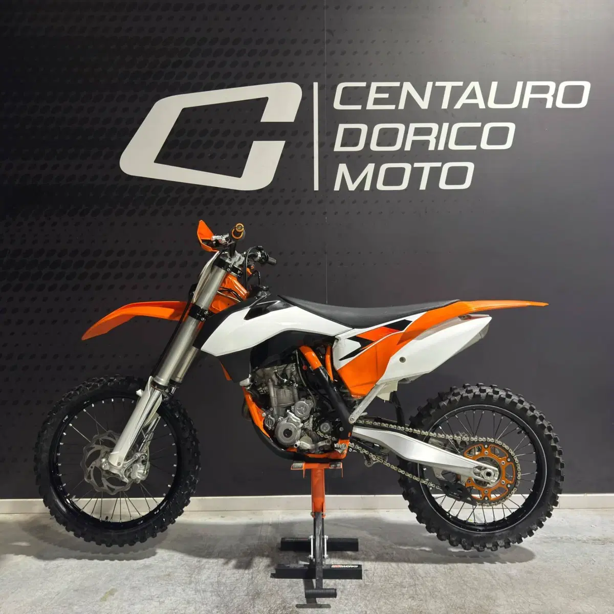 KTM 250 SX-F (2015) (2)