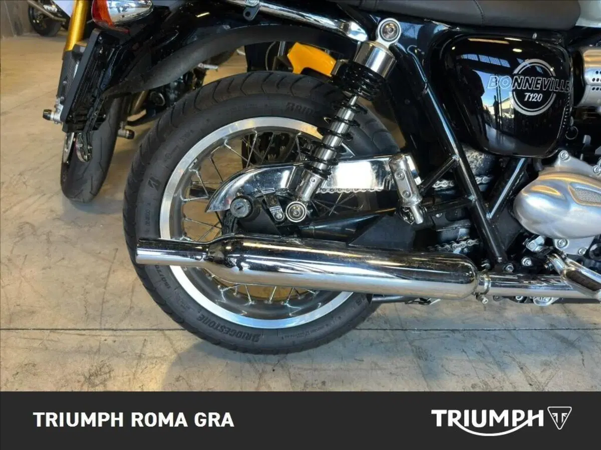 Triumph Bonneville T120 (2026) (5)