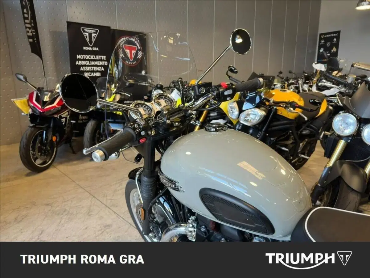 Triumph Bonneville T120 (2026) (14)