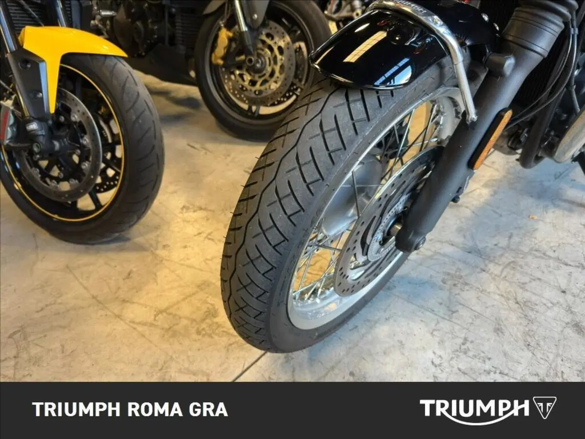 Triumph Bonneville T120 (2026) (19)