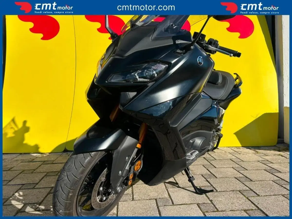 Yamaha T-Max 560 Tech Max (2022 - 24) (2)