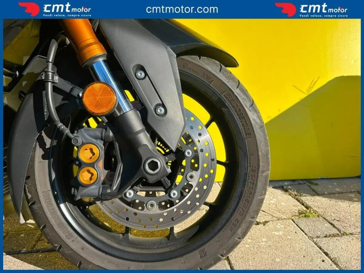 Yamaha T-Max 560 Tech Max (2022 - 24) (8)