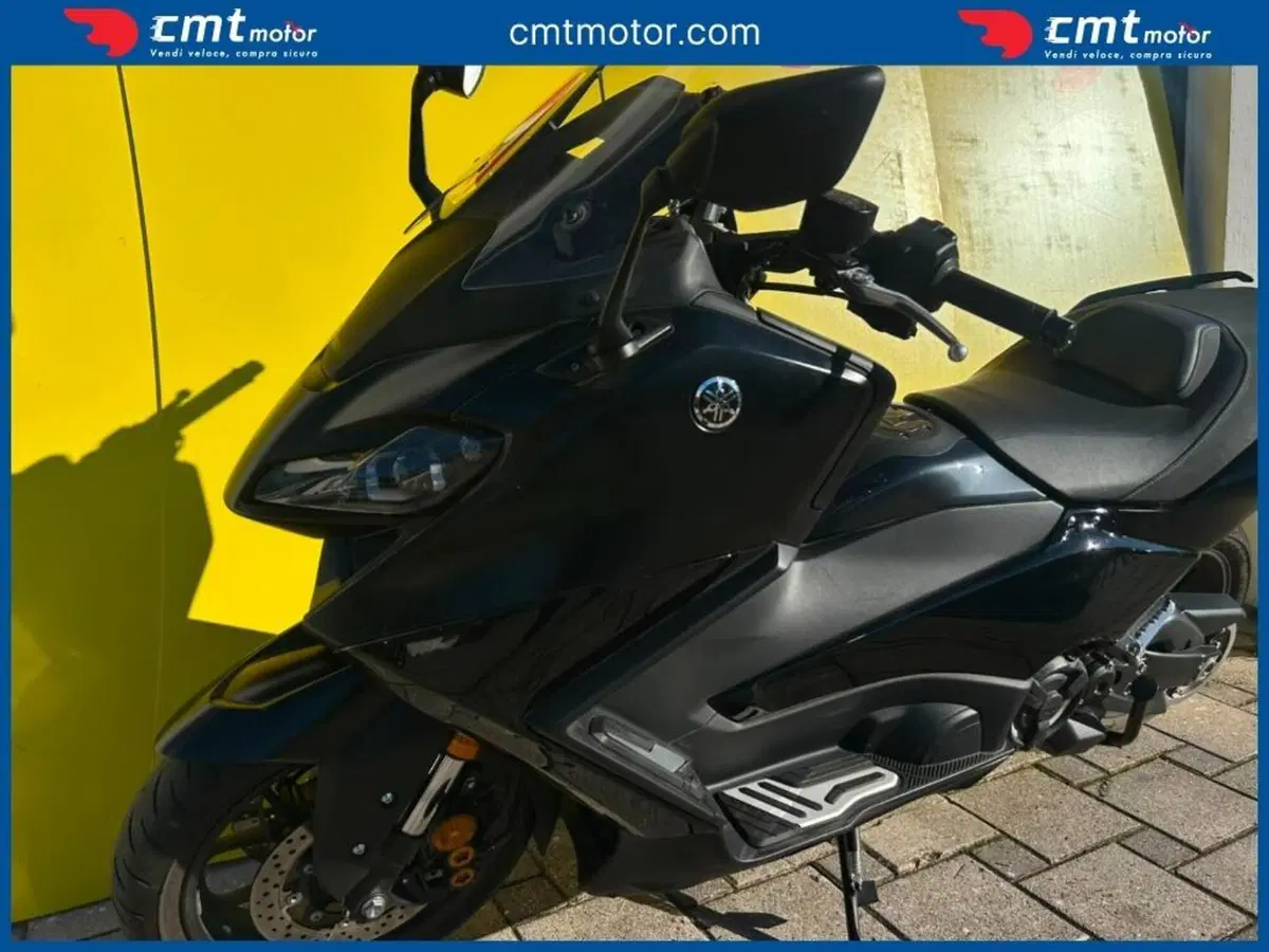 Yamaha T-Max 560 Tech Max (2022 - 24) (13)
