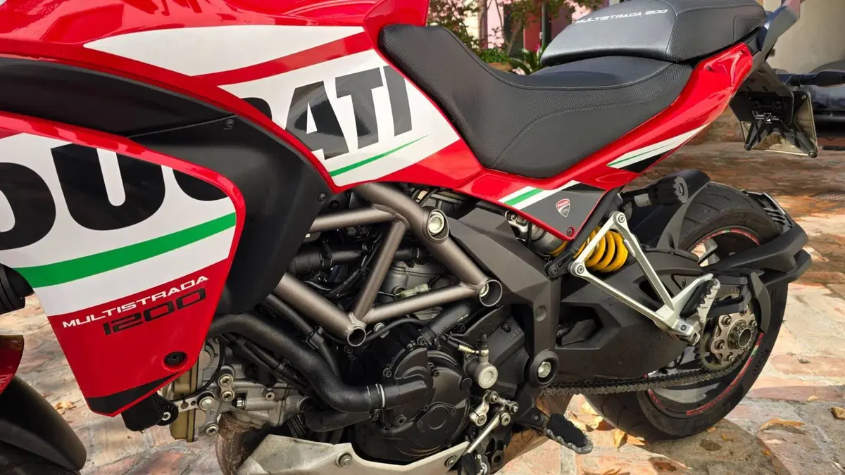 Ducati Multistrada 1200 ABS (2010 - 12) (4)
