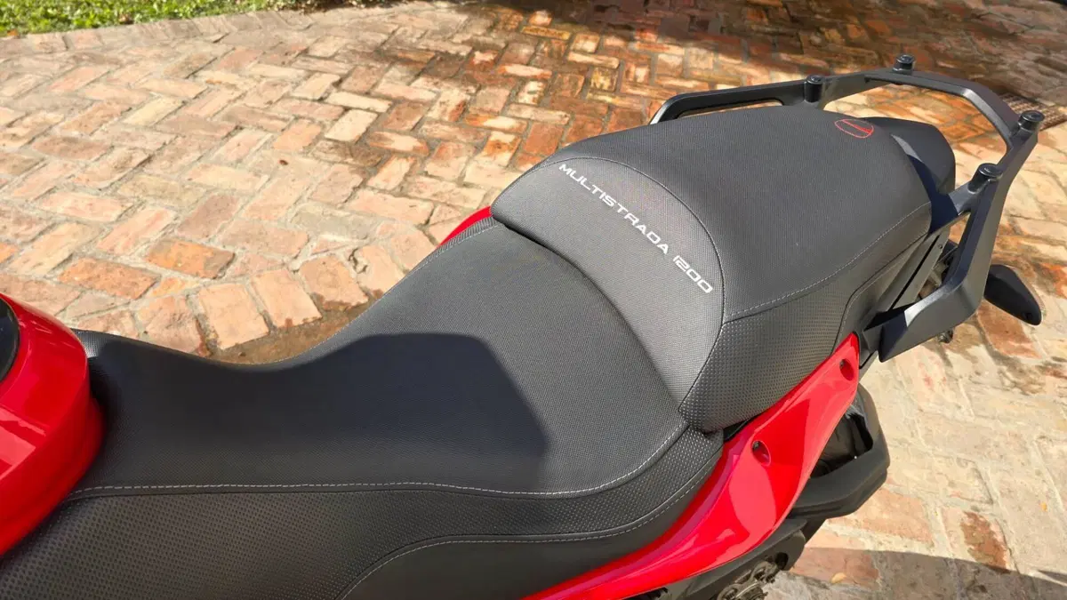 Ducati Multistrada 1200 ABS (2010 - 12) (7)