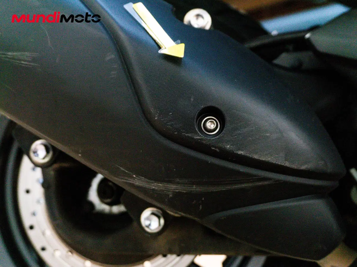 Yamaha X-Max 125 (2010 - 13) (28)