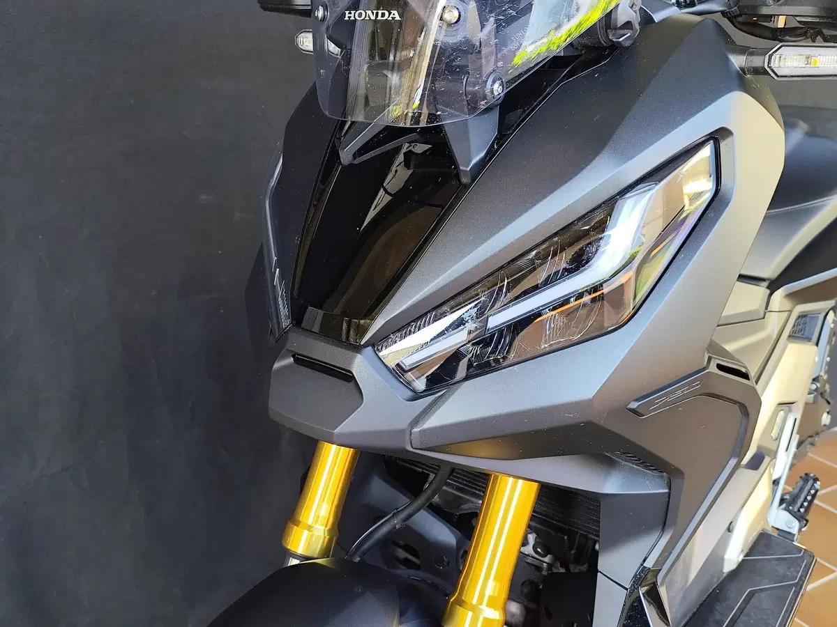 Honda X-ADV 750 DCT (2021 - 24) (8)