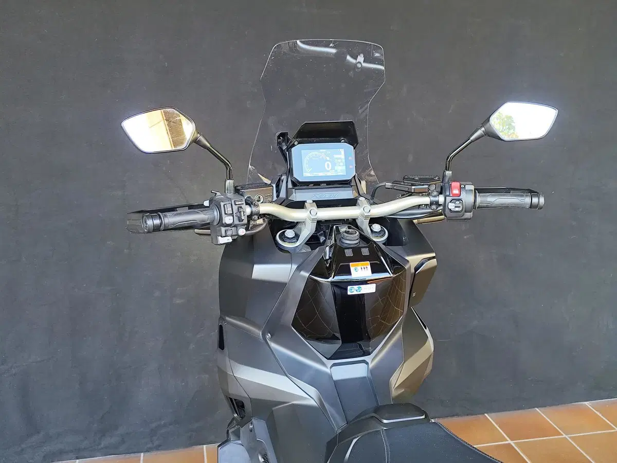 Honda X-ADV 750 DCT (2021 - 24) (16)