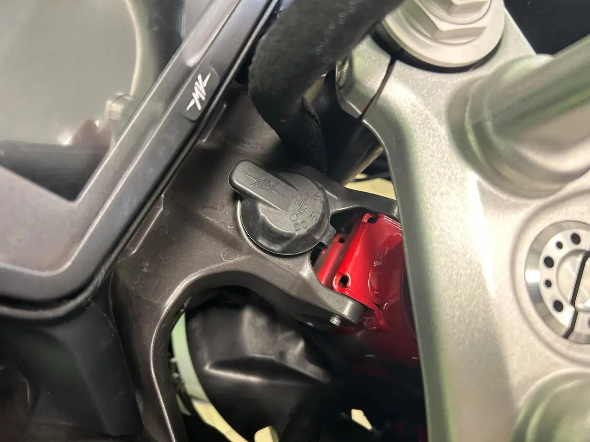 MV Agusta Turismo Veloce 800 (2017 - 19) (6)