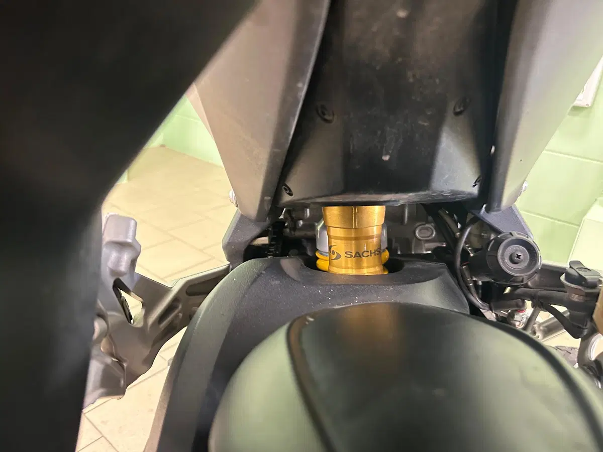 MV Agusta Turismo Veloce 800 (2017 - 19) (18)
