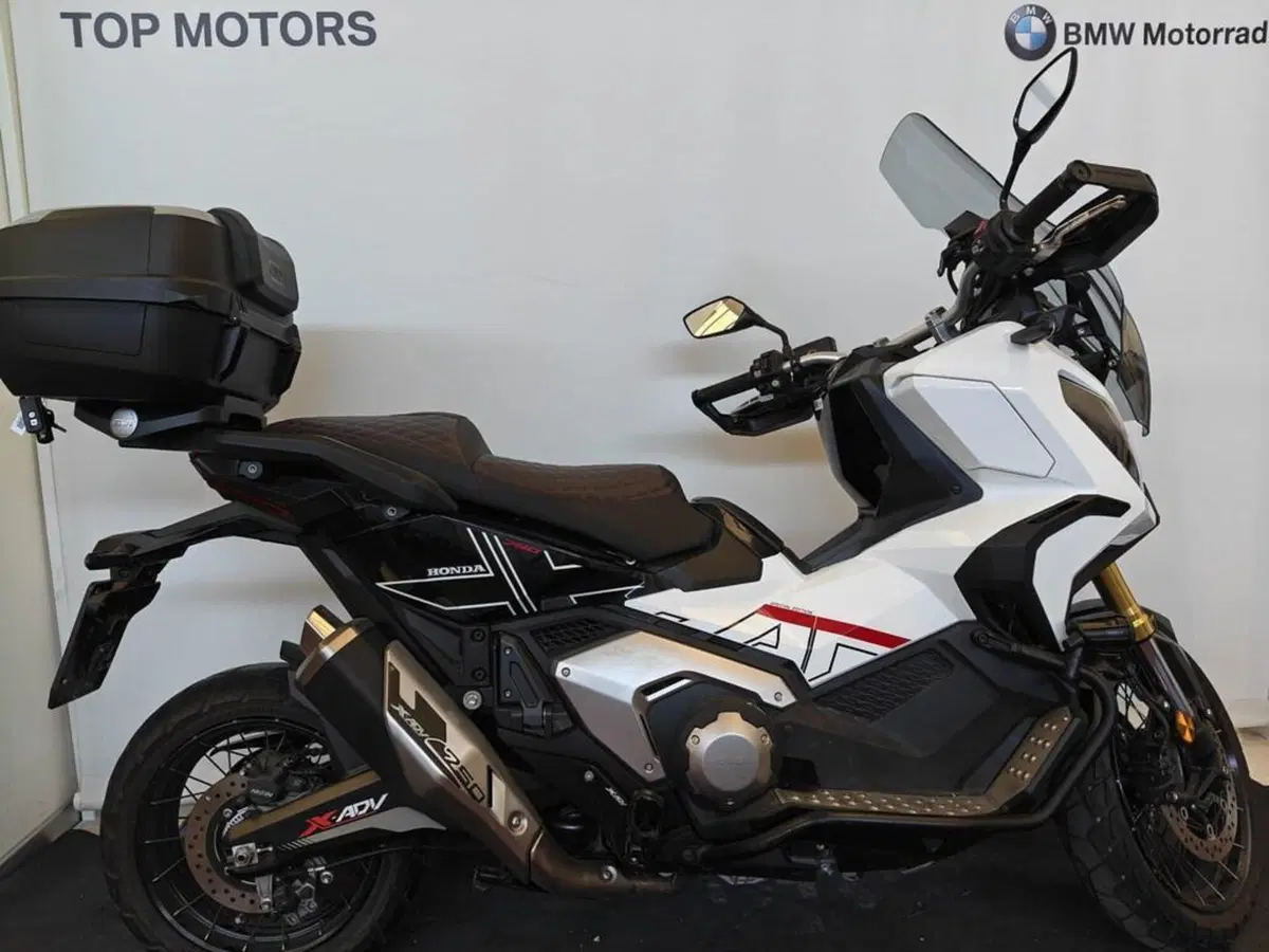 Honda X-ADV 750 DCT (2021 - 24) (2)