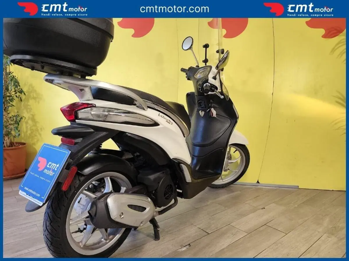 Piaggio Liberty 150 ABS (2017 - 20) (8)