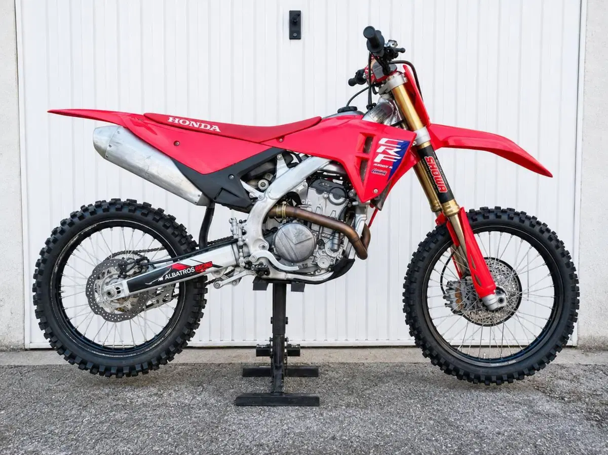 Honda CRF 250R (2025) (2)