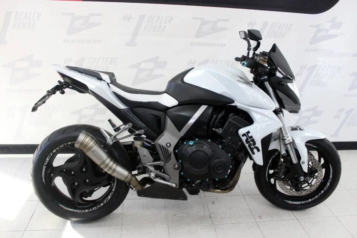 Honda CB 1000 R (2008 - 10) (2)