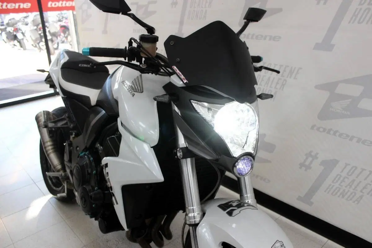Honda CB 1000 R (2008 - 10) (4)