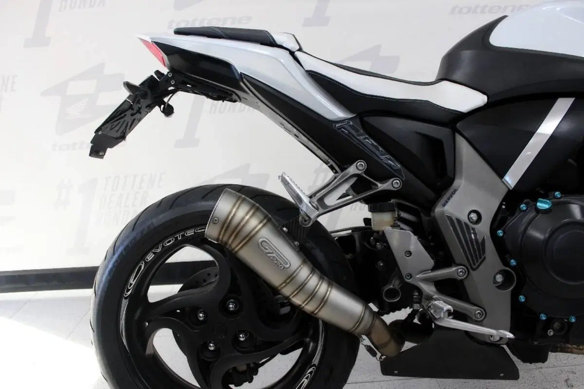 Honda CB 1000 R (2008 - 10) (5)
